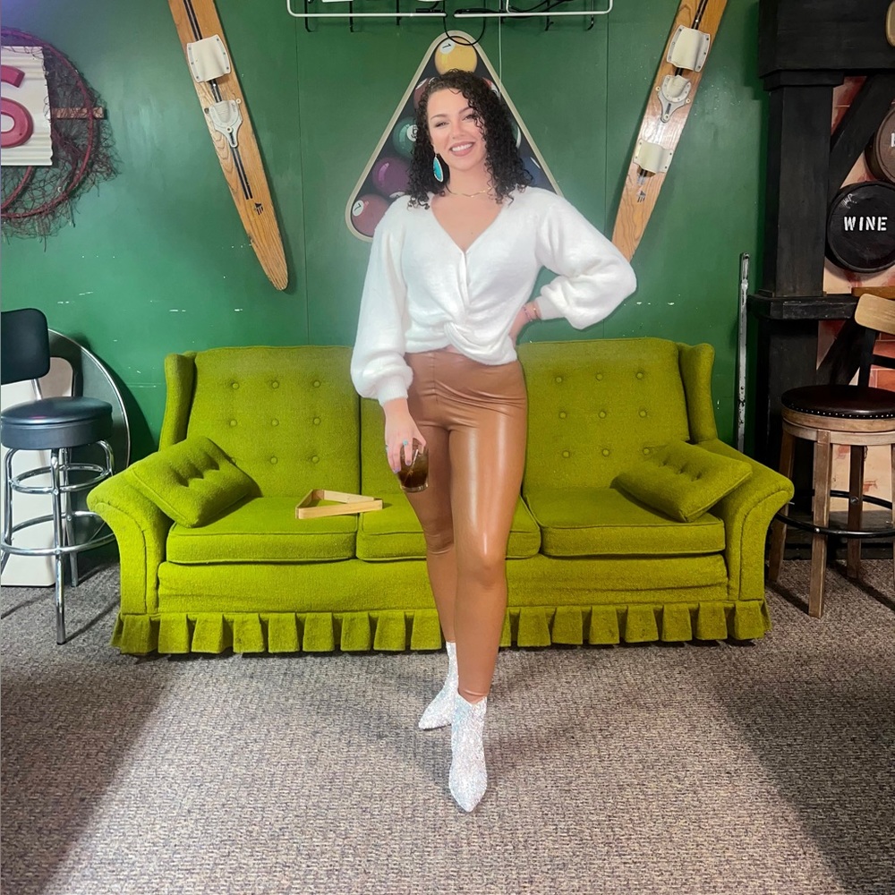 Meet your Posher, Jami